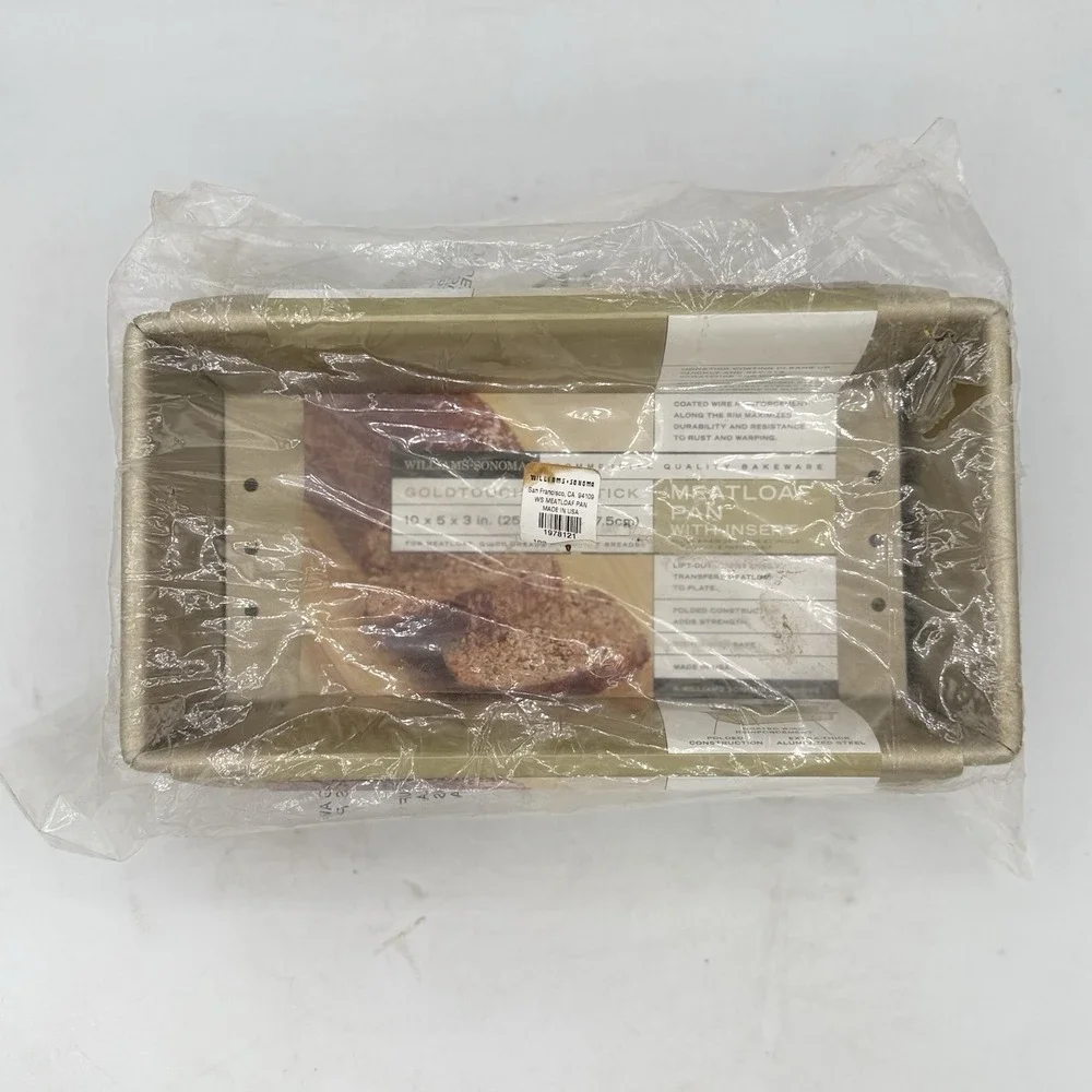 Williams Sonoma Goldtouch® Pro Nonstick Loaf Pan 1 lb w/ Meatloaf Insert 10